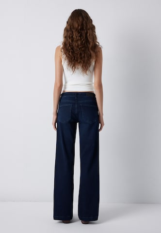 évasé Jean 'VIVECA' Mavi en bleu