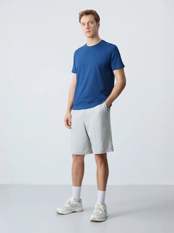 Tommy Life Regular Sportbroek in Grijs
