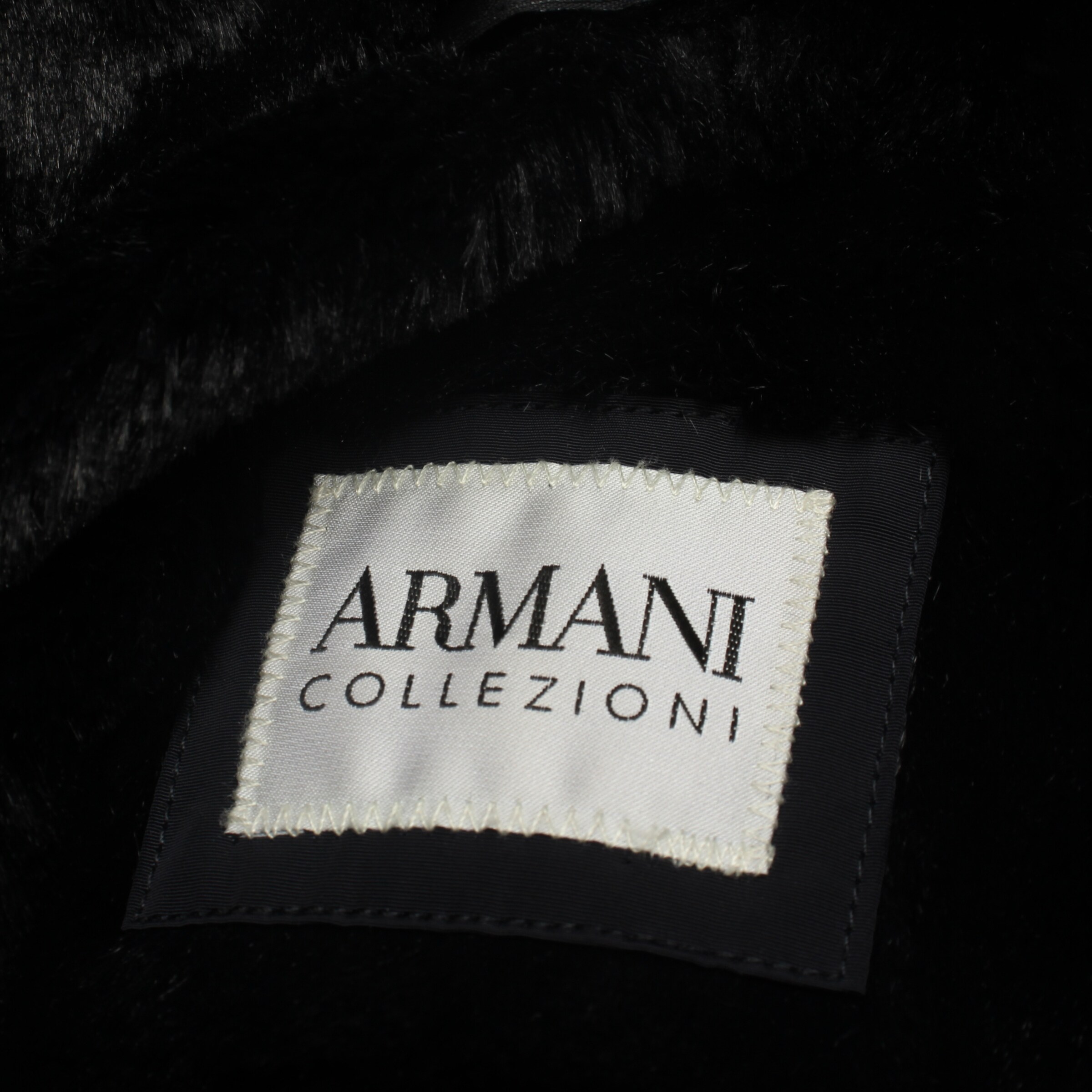 ARMANI Winterjacke / Wintermantel 7XL in Schwarz