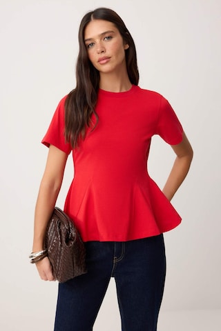 Tricou de la Trendyol pe roșu: față