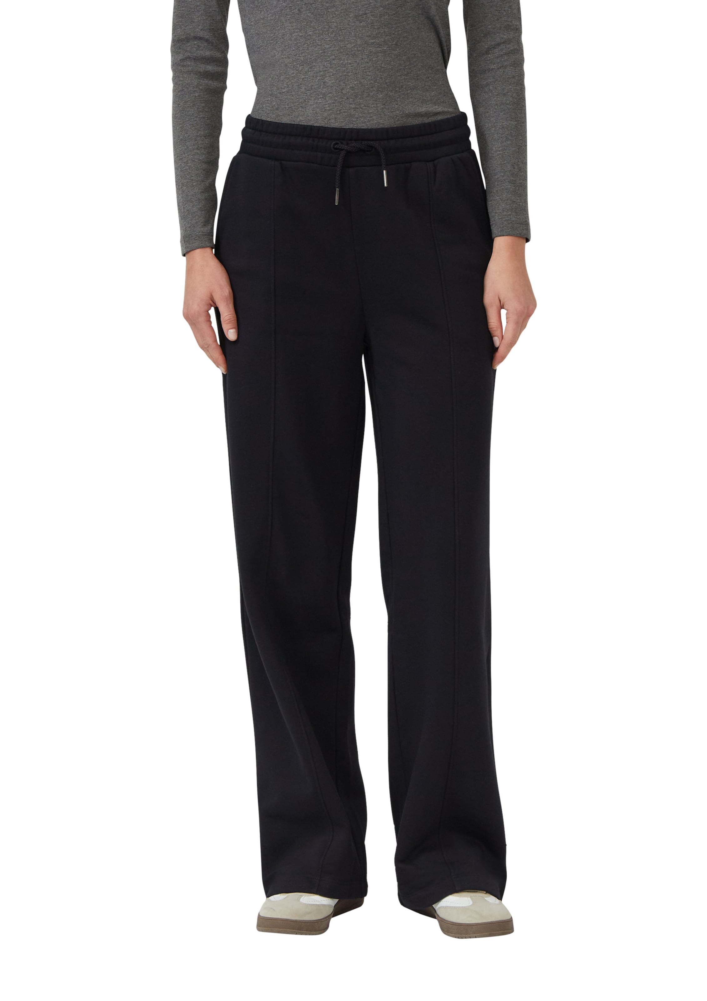 s.Oliver Loose fit Pants in Black: front