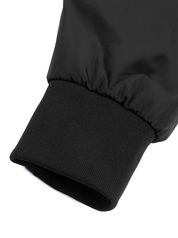 Youthup Between-Season Jacket in Black