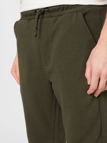 BLEND Zwężany krój Spodnie 'Downton' w kolorze zielony