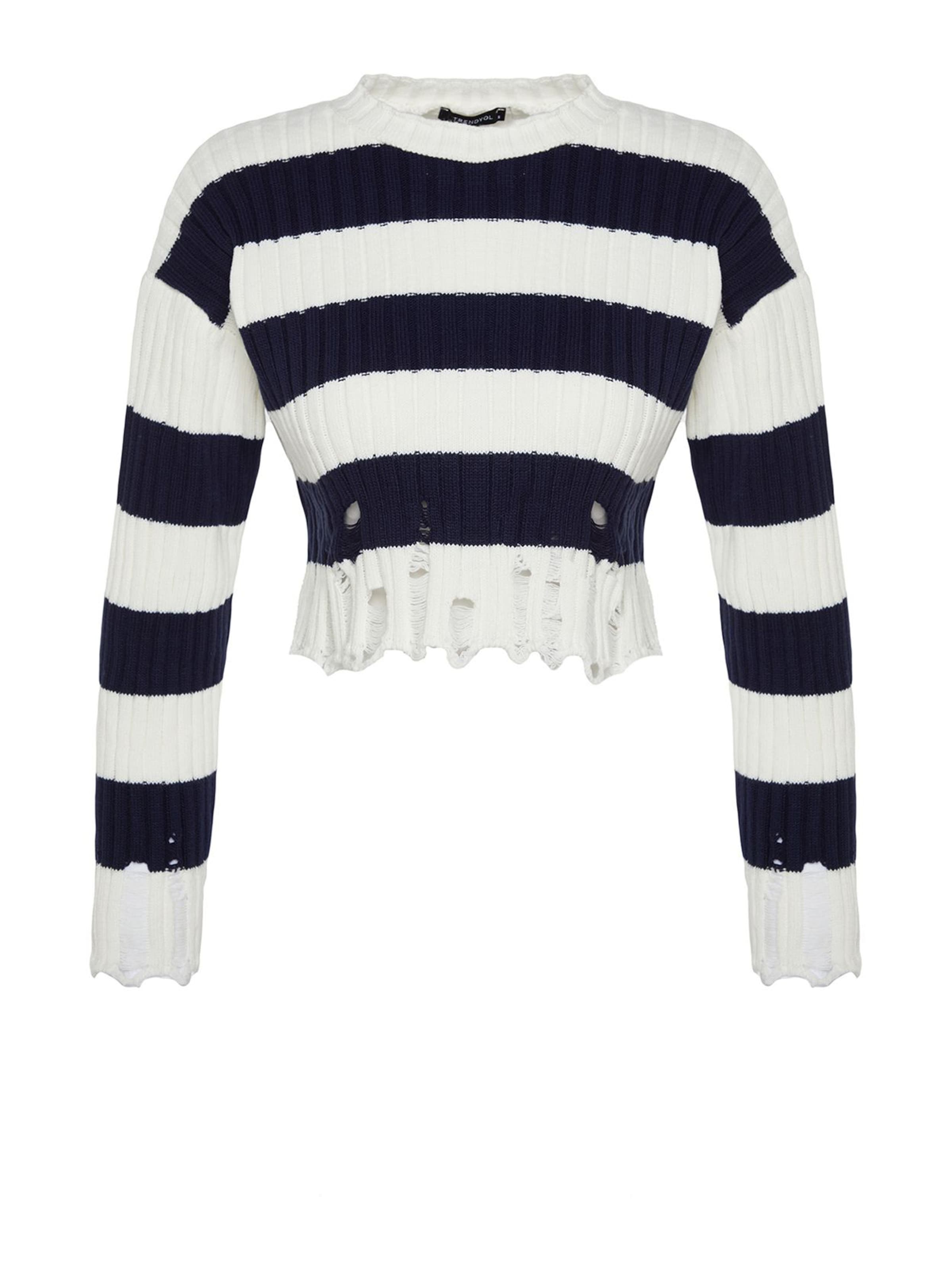 Trendyol Jersey en S en beige / azul oscuro, Vista del producto