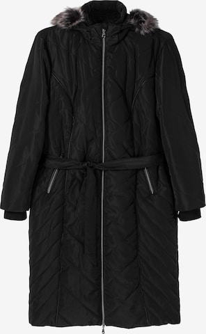 SHEEGO Winter Coat in Black: front