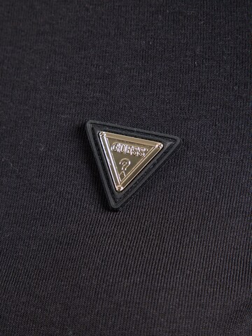 GUESS Функциональная футболка 'SONIA' в Черный