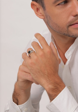 KUZZOI Ring in Silver