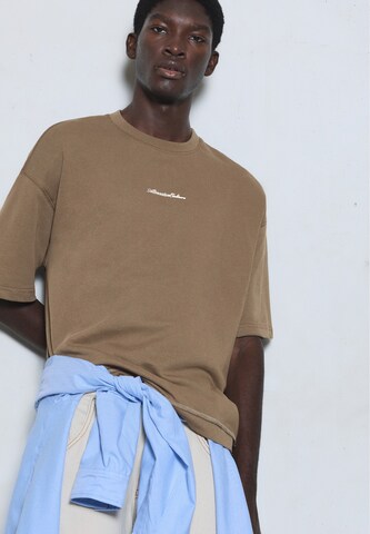 T-Shirt Pull&Bear en marron