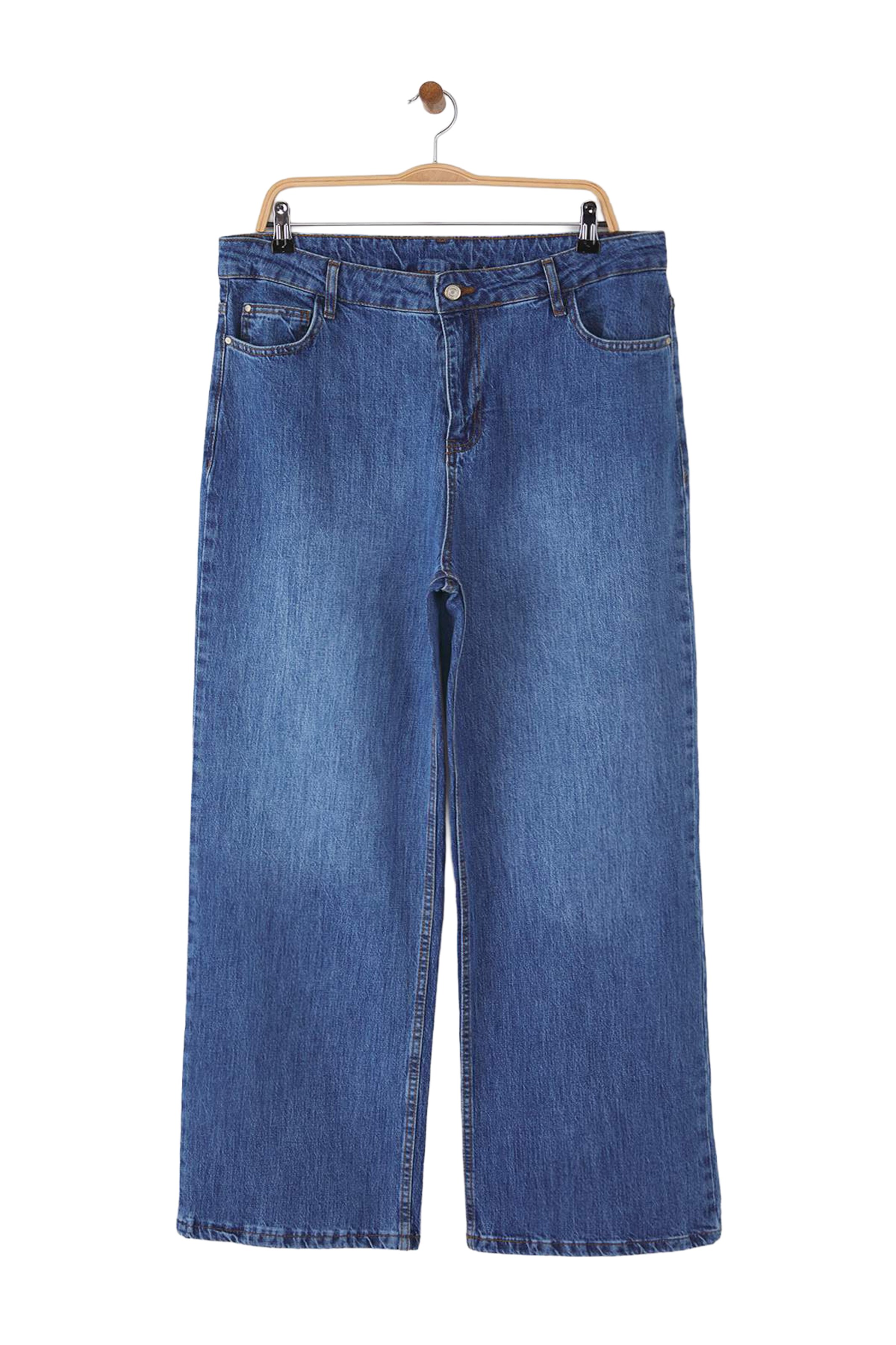 Trendyol Curve Jeans in 35-36 in Blue, Item view
