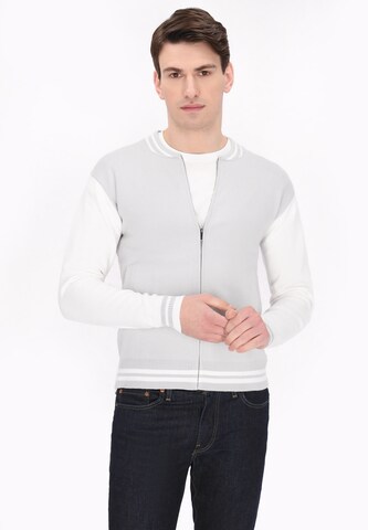 Vestes en maille MO en gris : devant
