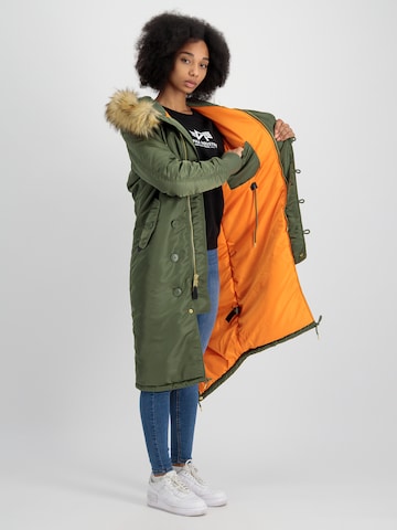 ALPHA INDUSTRIES Зимняя парка в Зеленый