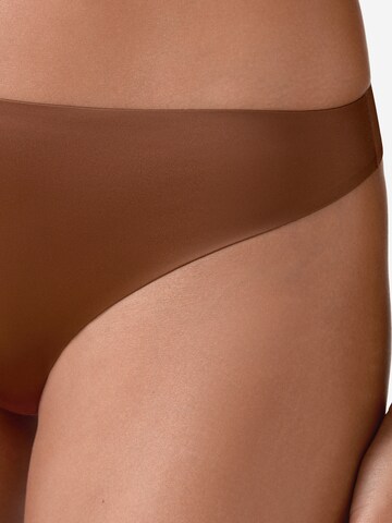 String di ETAM in marrone