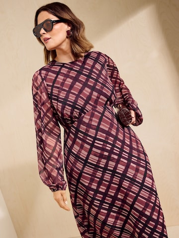 Friends Like These Kleid in Rot