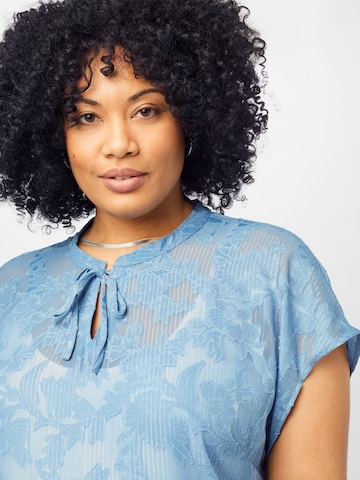 KAFFE CURVE - Blusa 'Metty' en azul