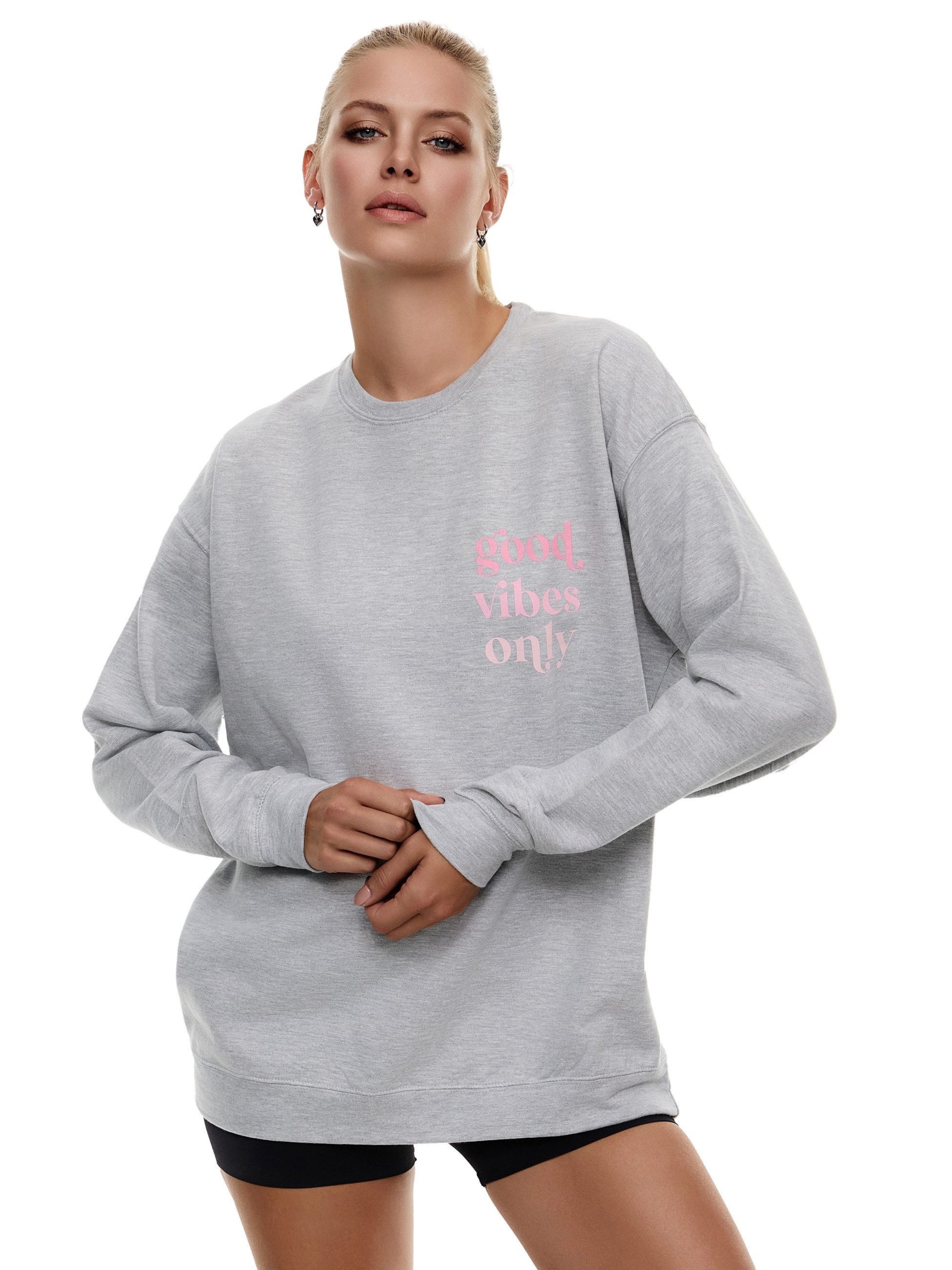 Worldclassca Sweatshirt‌‌‌ in Grau: Vorderseite