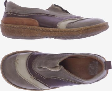 JOSEF SEIBEL Flats & Loafers in 38 in Beige: front