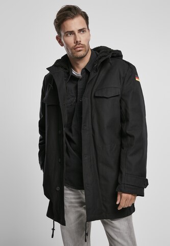 Parka d’hiver Brandit en noir : devant