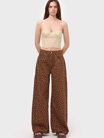 IT'S BASIC Baggy Jeans 'POLKA BAGGY LOW RISE JEANS' in Bruin: voorkant