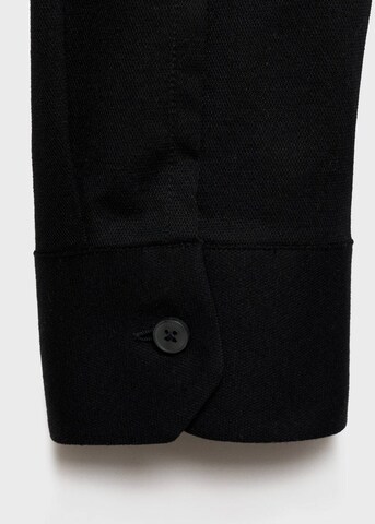 MANGO MAN Regular fit Button Up Shirt 'Adana' in Black