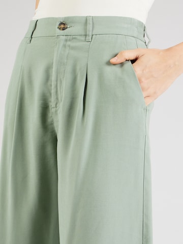 ONLY Wide leg Παντελόνι πλισέ 'ARIS' σε πράσινο