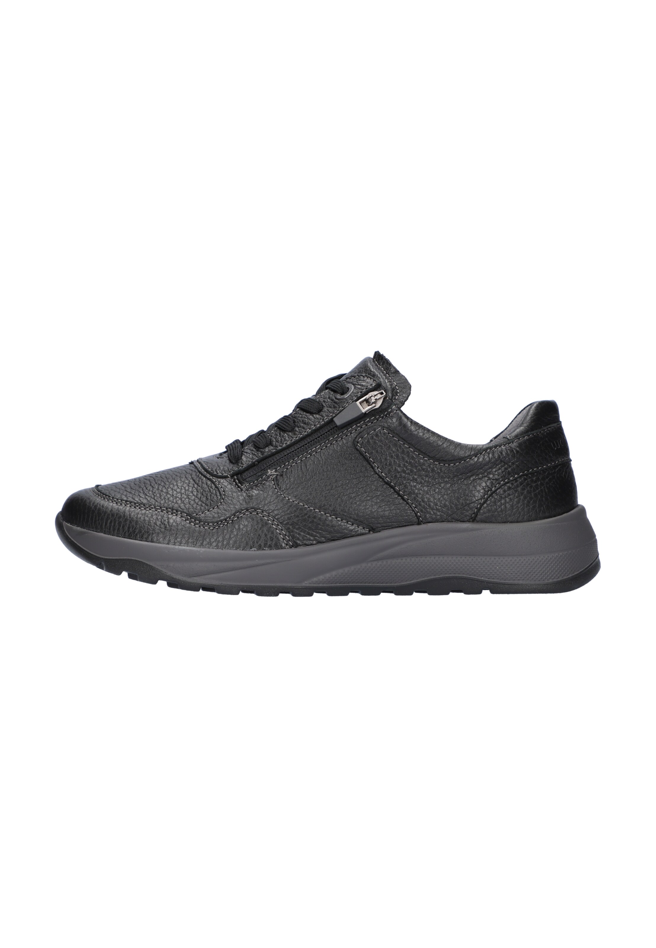WALDLÄUFER Sneakers in Black