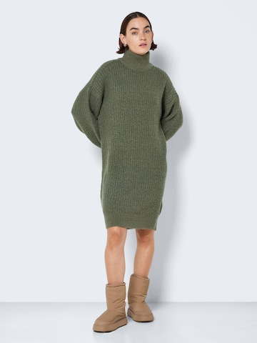 Noisy may Knitted dress in Green: front