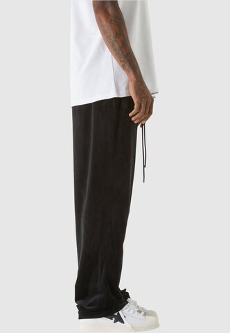 9N1M SENSE Regular Pants in Black