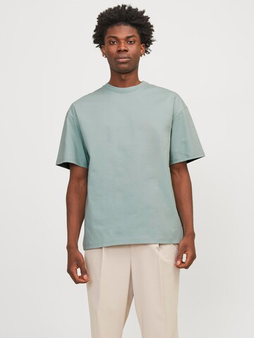 T-Shirt 'VIBE' JACK & JONES en vert : devant