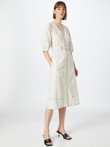 Robe Warehouse en blanc : devant