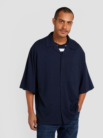 TOPMAN Comfort fit Button Up Shirt in Blue: front