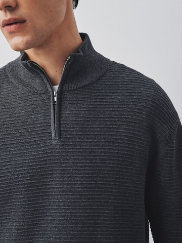 Pull-over Next en gris