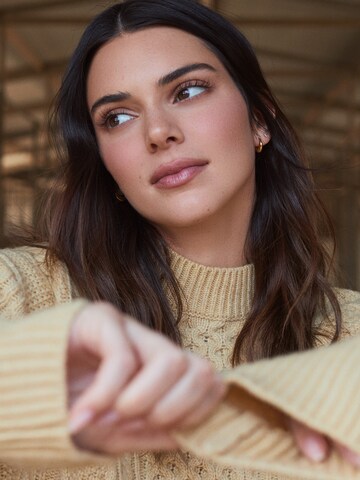 Kendall for ABOUT YOU Sweater 'Caren' in Yellow