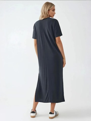 Hiccup - Vestido em cinzento