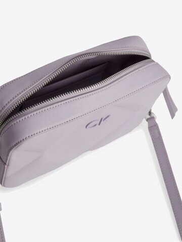 Calvin Klein Crossbody Bag in Purple