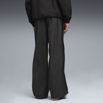 PUMA Loosefit Broek 'Aramco F1® Team' in Zwart