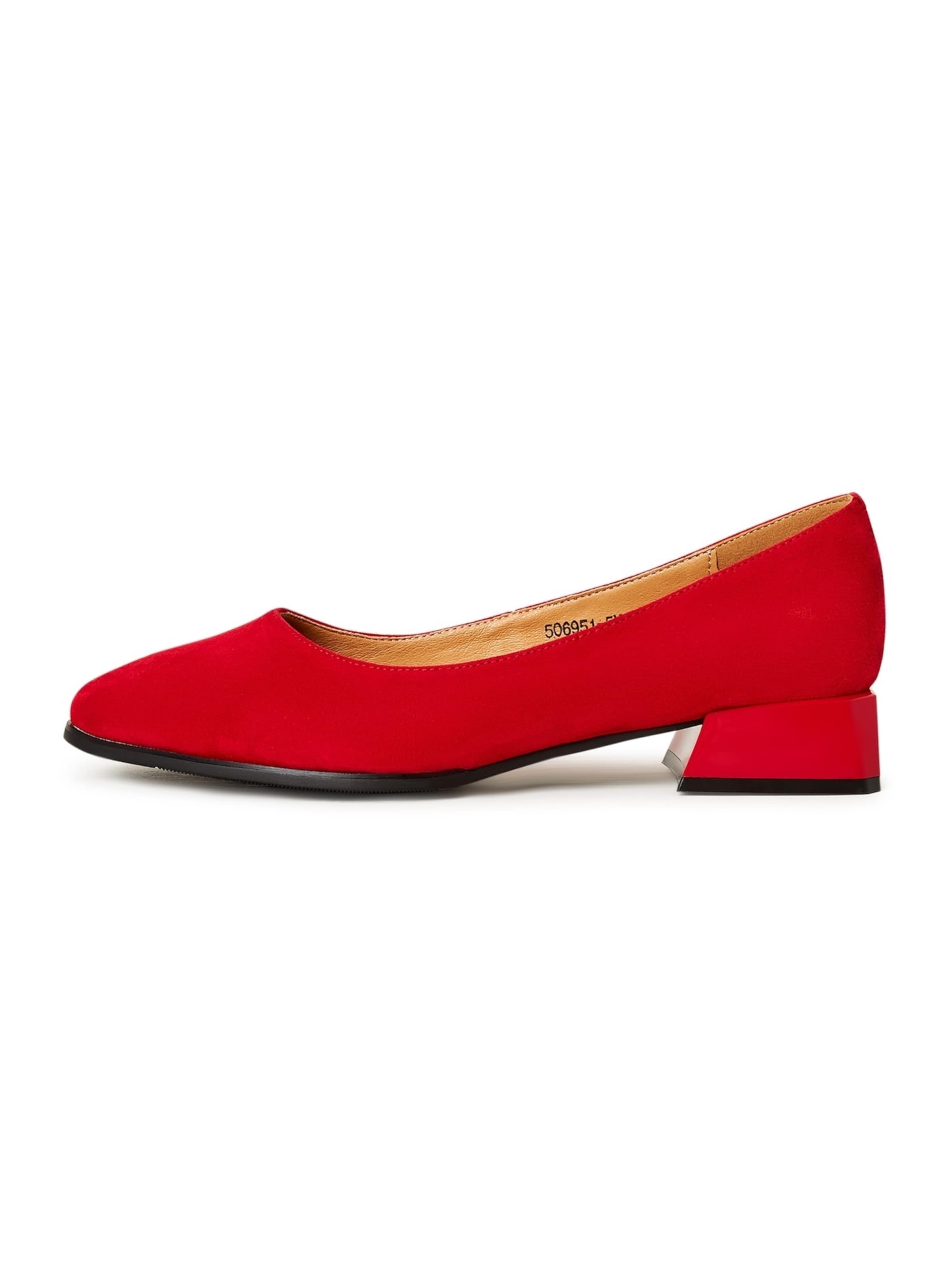CESARE GASPARI Ballet Flats in Red: front