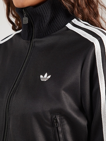 ADIDAS ORIGINALS Prechodná bunda 'Firebird' - Čierna