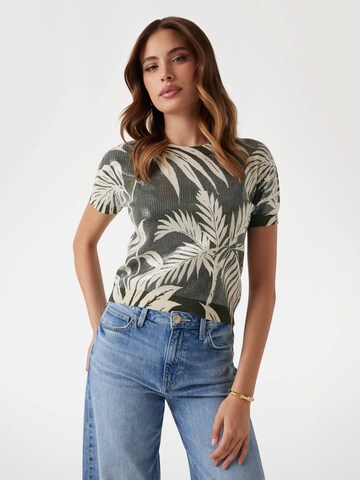 GUESS Pullover in Grün: Vorderseite