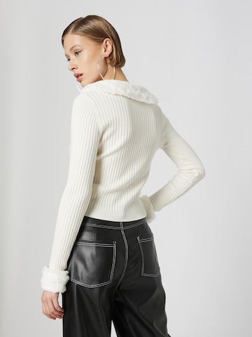 VIERVIER Cardigan 'Frieda' i hvid