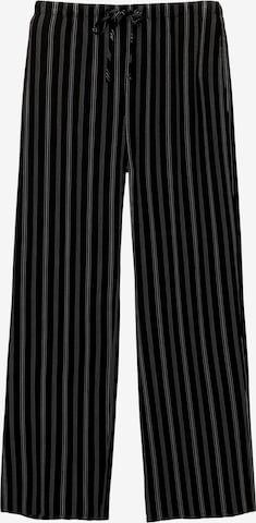 Wide leg Pantaloni di Pull&Bear in nero: frontale