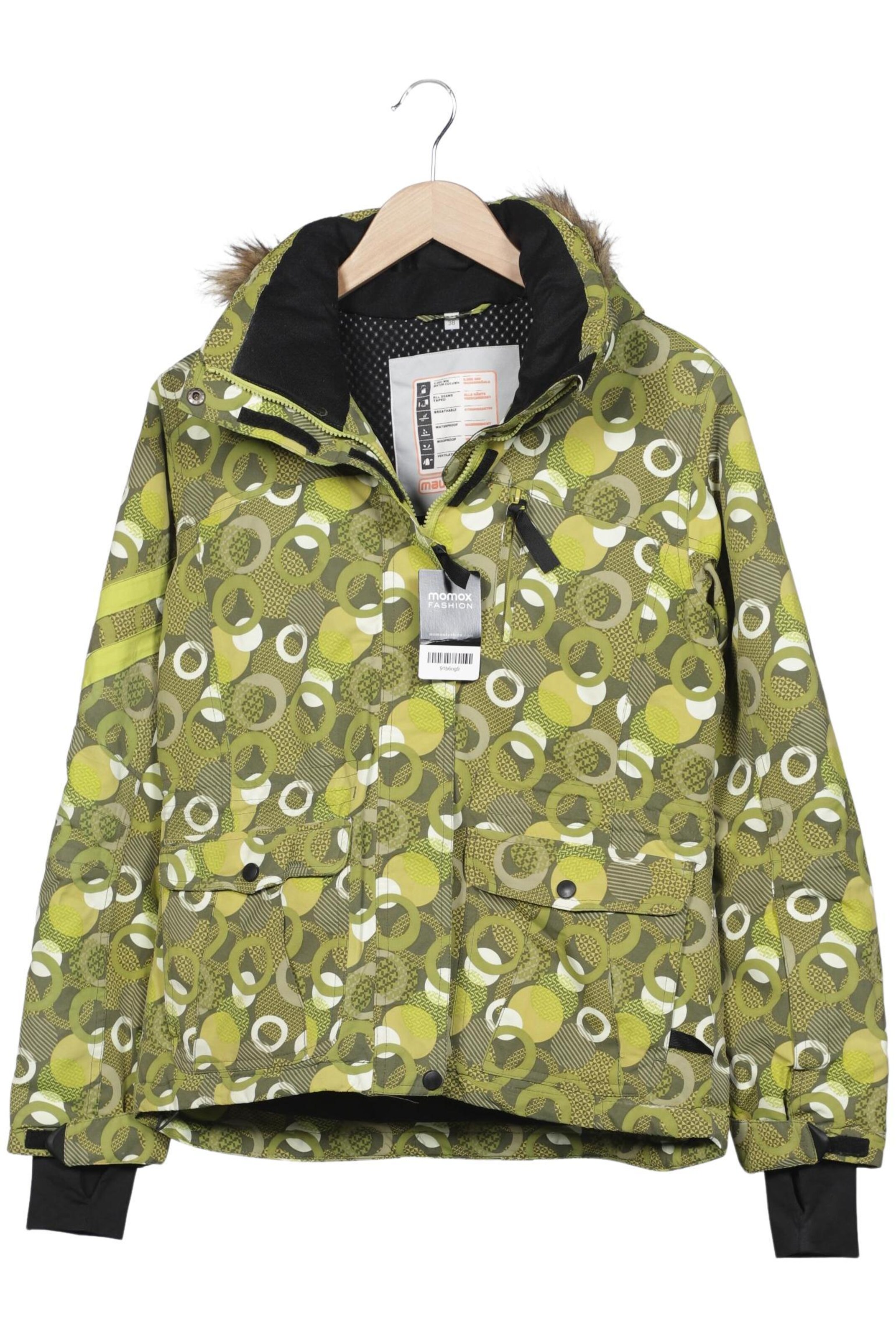 MAUI WOWIE Jacket & Coat in M in Green: front