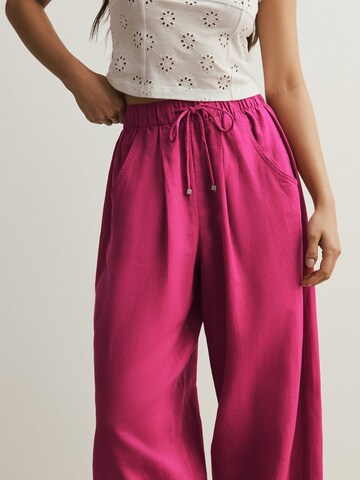 Barrel Pantaloni con pieghe di Next in rosa