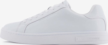 Sneaker bassa di ARMANI EXCHANGE in bianco: frontale