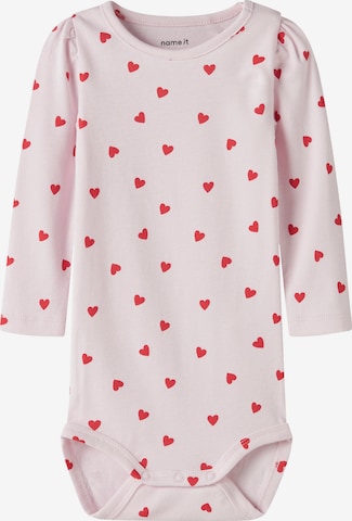 NAME IT Kezeslábas 'NBFBHEART' - rózsaszín: elől