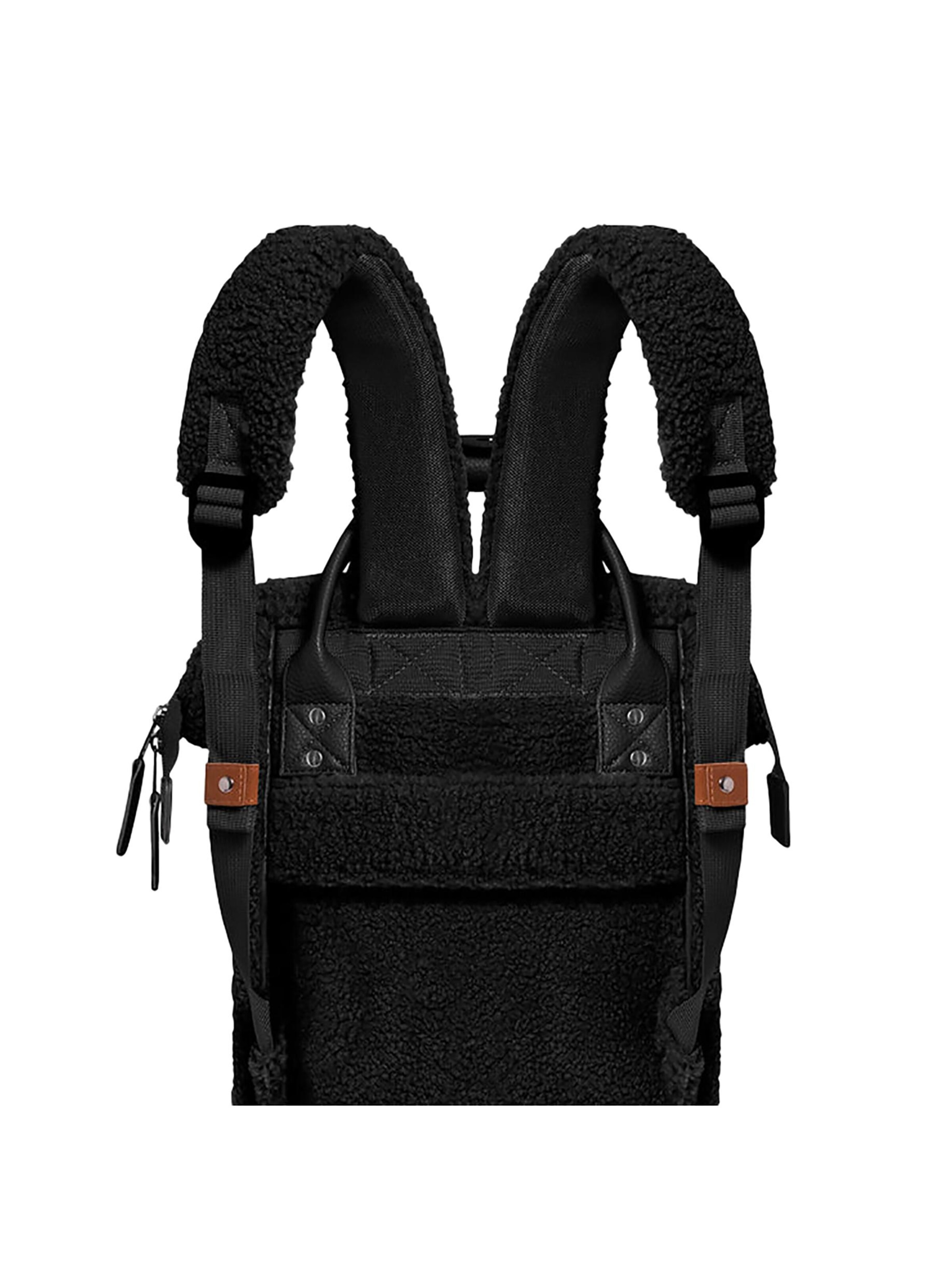 Cabaia Backpack 'Dhaka S' in Black