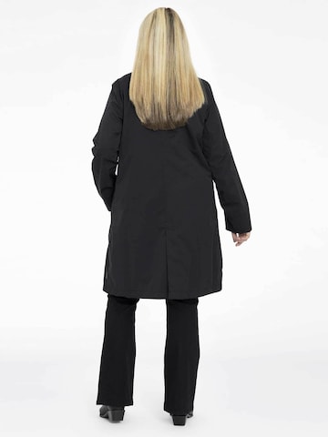 Yoek Raincoat ' Julie ' in Black