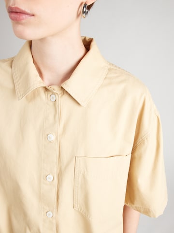 Monki Blouse in Beige