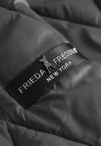 Frieda & Freddies NY Between-Seasons Coat 'Idis' in Grey