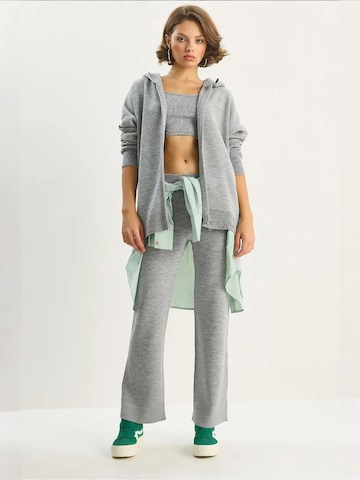 Bianco Lucci Pantsuit in Grey