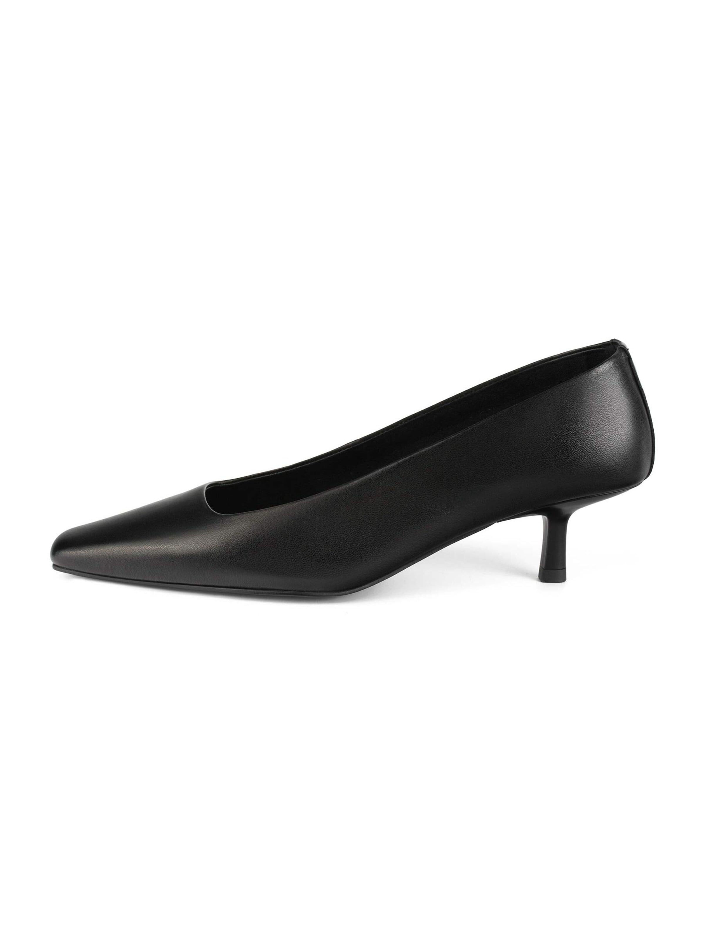 L37 HANDMADE SHOES - Zapatos con plataforma 'TWINKLE STEP' en negro: frente